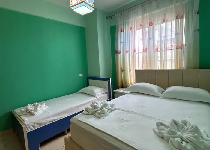 Seaview Apartmet Vladimir * Sarande
